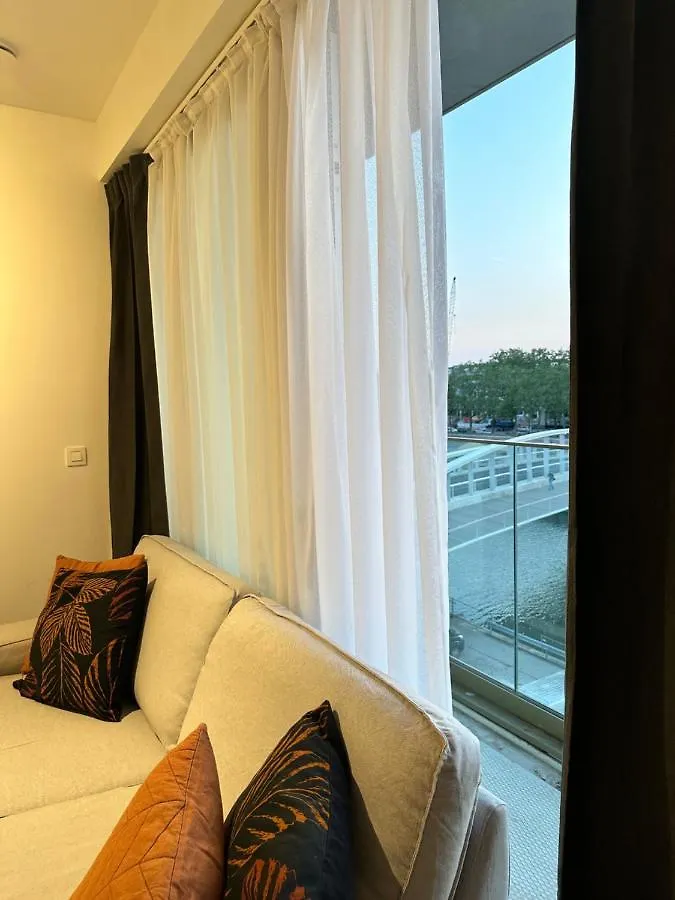 Canal View One Bedroom Flat Brussels 0*,  Belgium