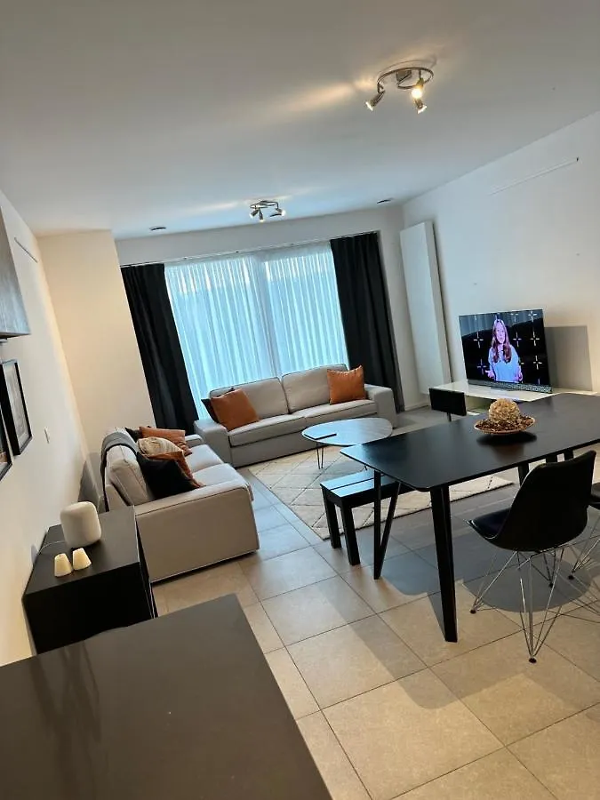 Canal View One Bedroom Flat Brussels Apartment